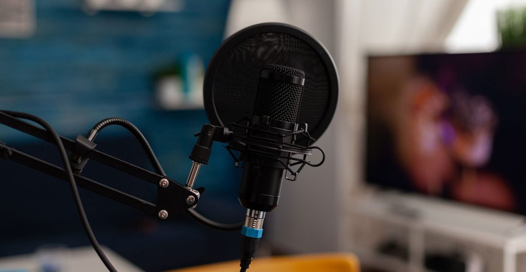 Locutores voz en off para anuncios publicitarios