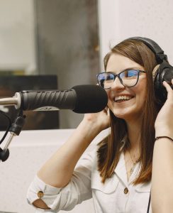 locución comercial